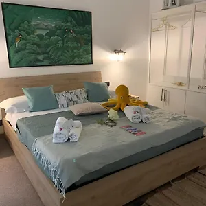 Appartement Colombo House E L'isola Che Non C'e, Genua
