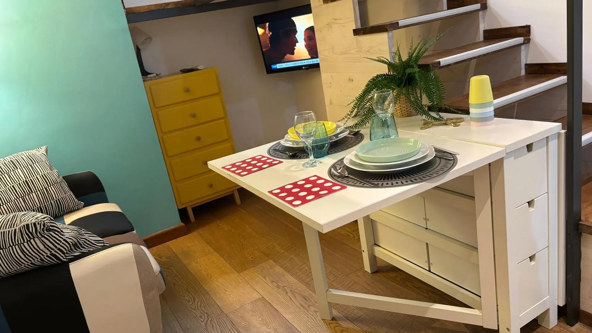 Casa Chicca Free Parking Apartment Genoa